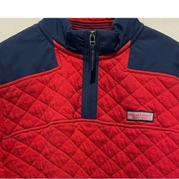 Vineyard Vines Red Quilted Pullover Medium - Picture 4 of 4